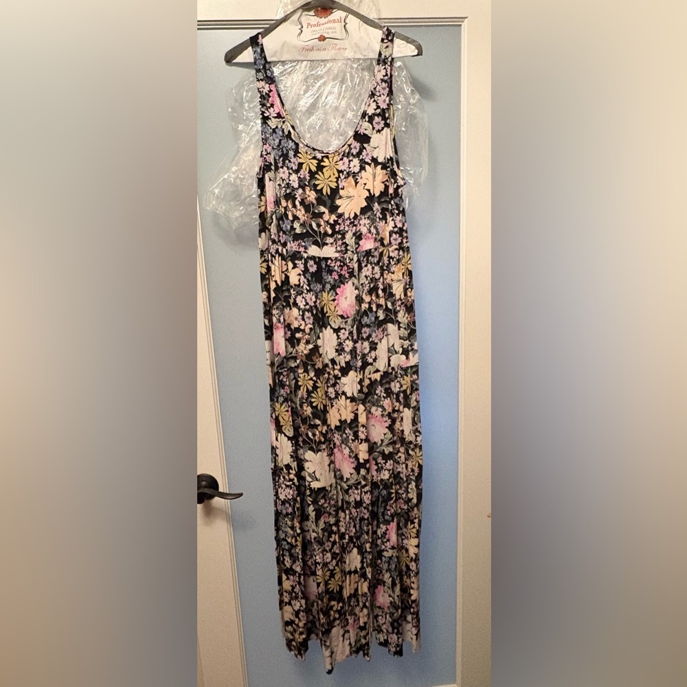 Floral Tiered Maxi Skirt - Black and Pink